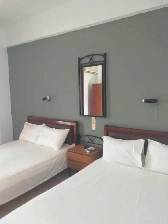 Karaoyli Apartments Studios Kókkinon Nerón المظهر الخارجي الصورة