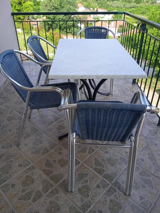 Karaoyli Apartments Studios Kókkinon Nerón المظهر الخارجي الصورة