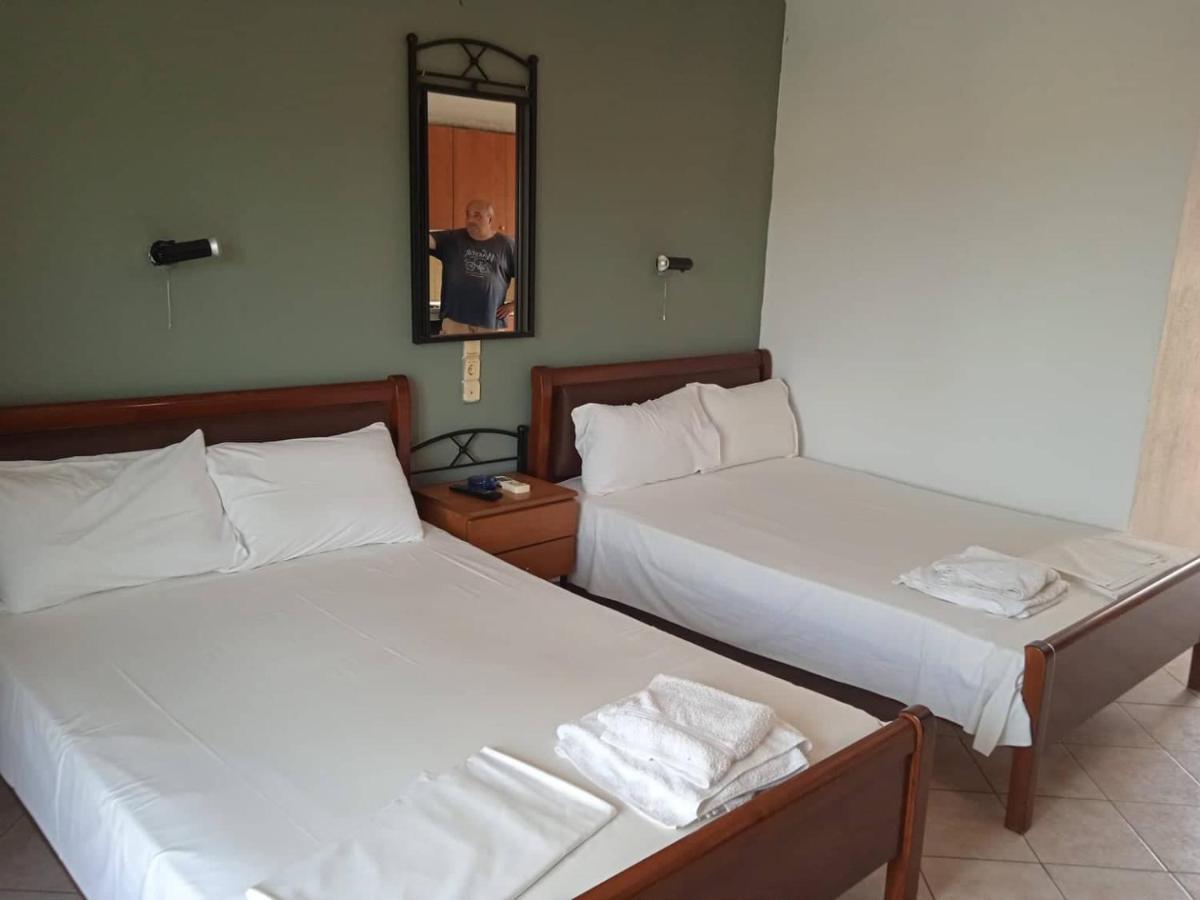 Karaoyli Apartments Studios Kókkinon Nerón المظهر الخارجي الصورة