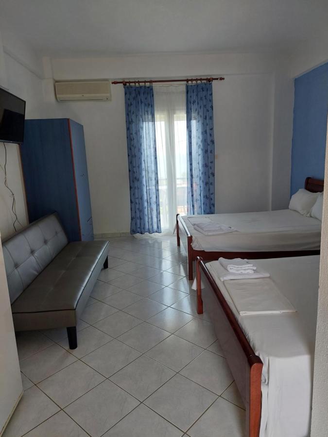 Karaoyli Apartments Studios Kókkinon Nerón المظهر الخارجي الصورة