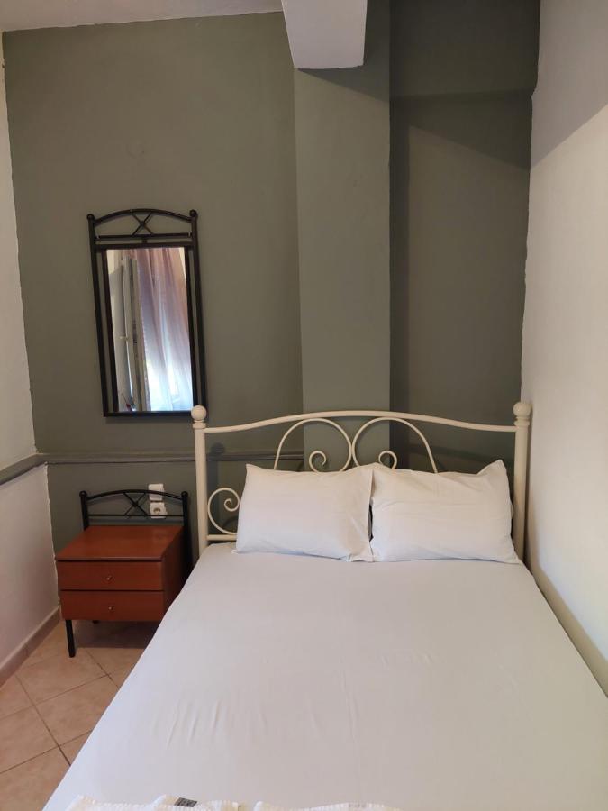 Karaoyli Apartments Studios Kókkinon Nerón المظهر الخارجي الصورة